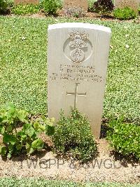 Medjez-El-Bab War Cemetery - De Courcey, Michael